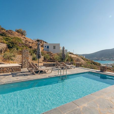 Nesea Sifnos - Luxury Residences Platis Gialos  Bagian luar foto