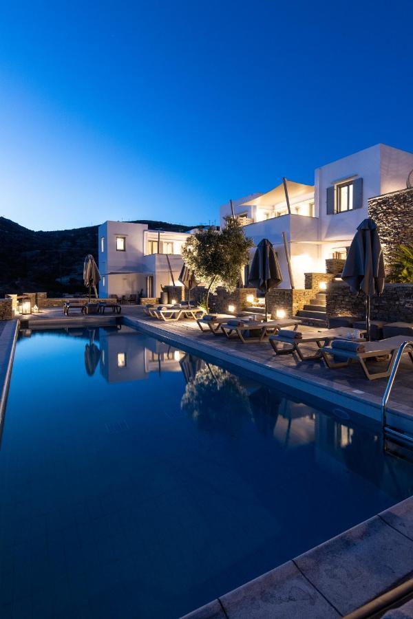 Nesea Sifnos - Luxury Residences Platis Gialos  Bagian luar foto